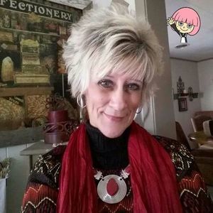 Meet your Posher, Heidi