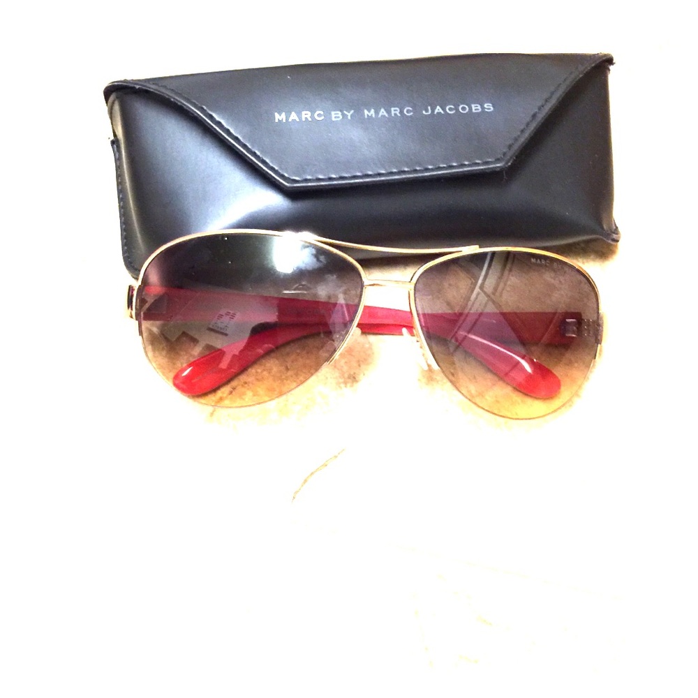 Marc Jacobs aviator sunglasses
