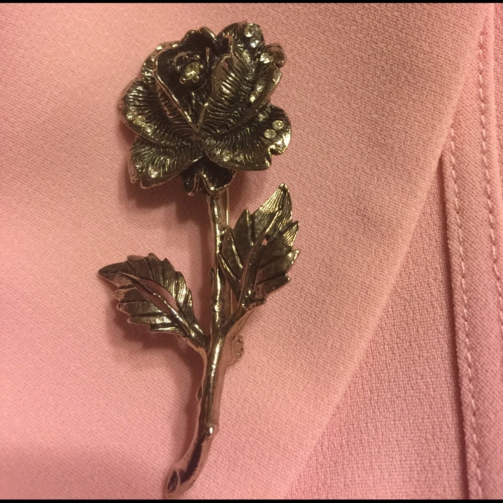 Rose Leaf Silver Brooch - Picture 2 of 4
