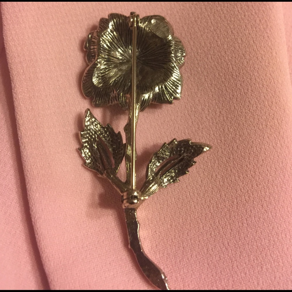 Rose Leaf Silver Brooch - Picture 4 of 4