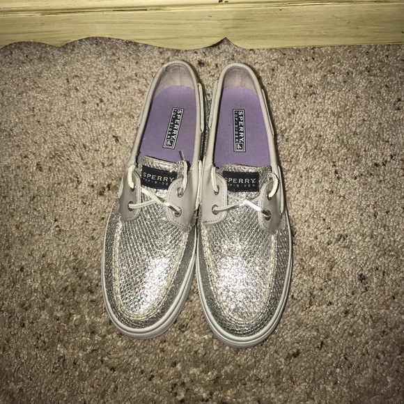 Sperry's - Picture 1 of 2