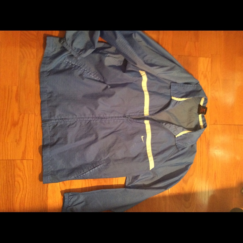 Jacket - Picture 3 of 4