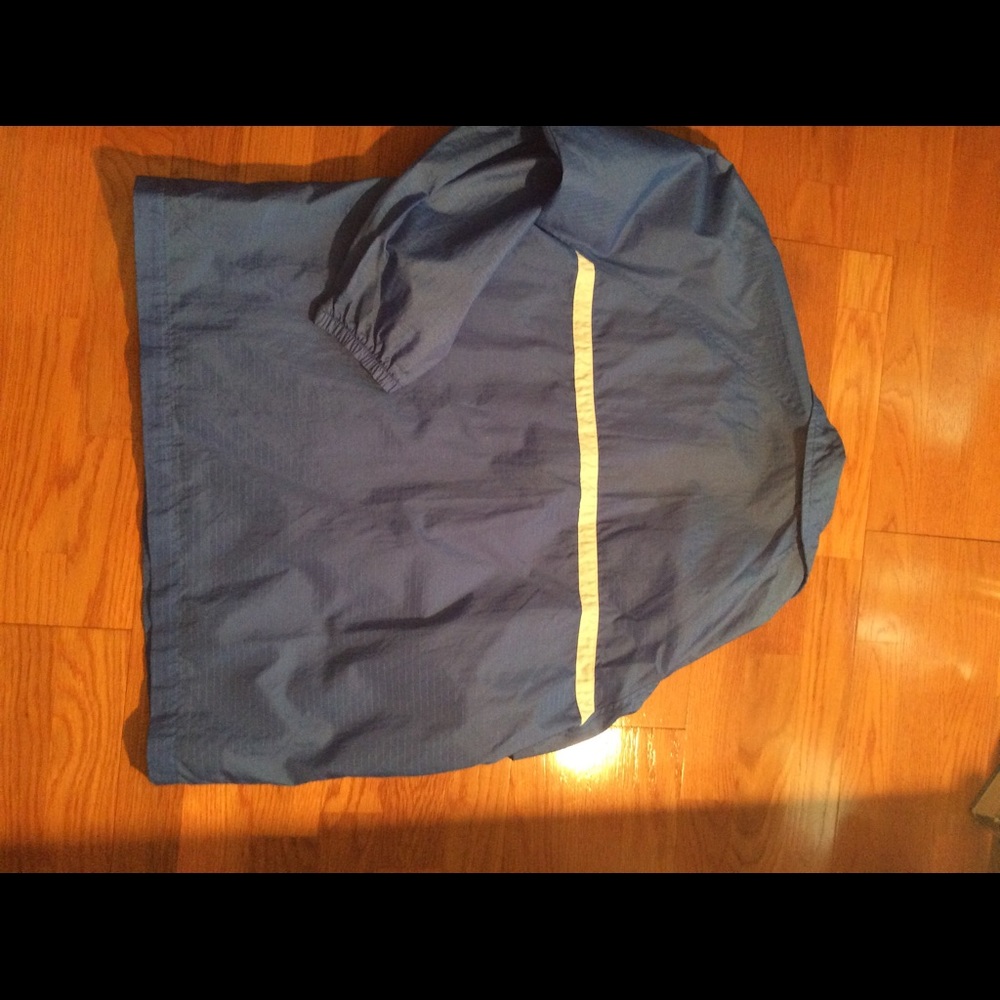 Jacket - Picture 4 of 4