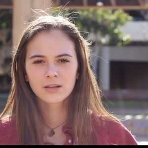 Meet your Posher, Kaylee