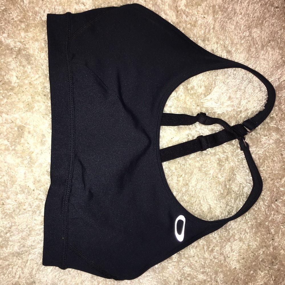 Oakley sports bra