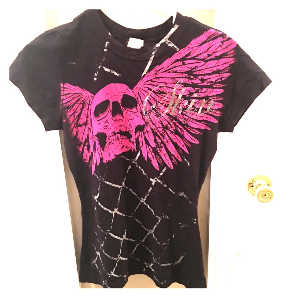 Skin industries tshirt. Size small.