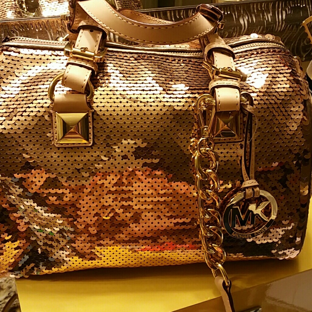 Designer handbag - Picture 2 of 3