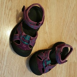 Toddler Keen girl sandals