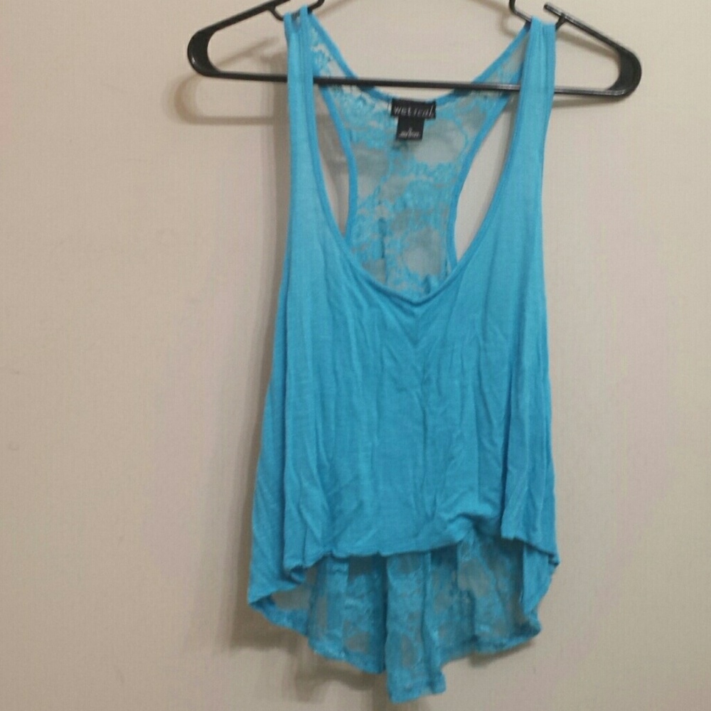 High low laced crop top