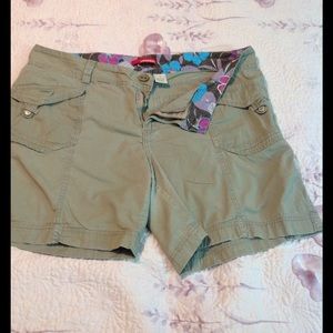Ladies shorts