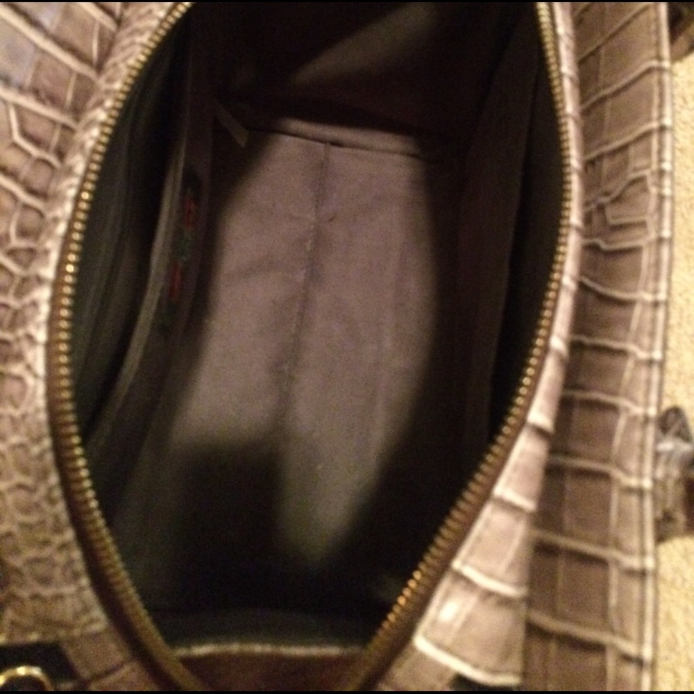 Purse - Picture 5 of 5