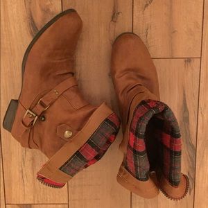 Plaid lined ankle boots