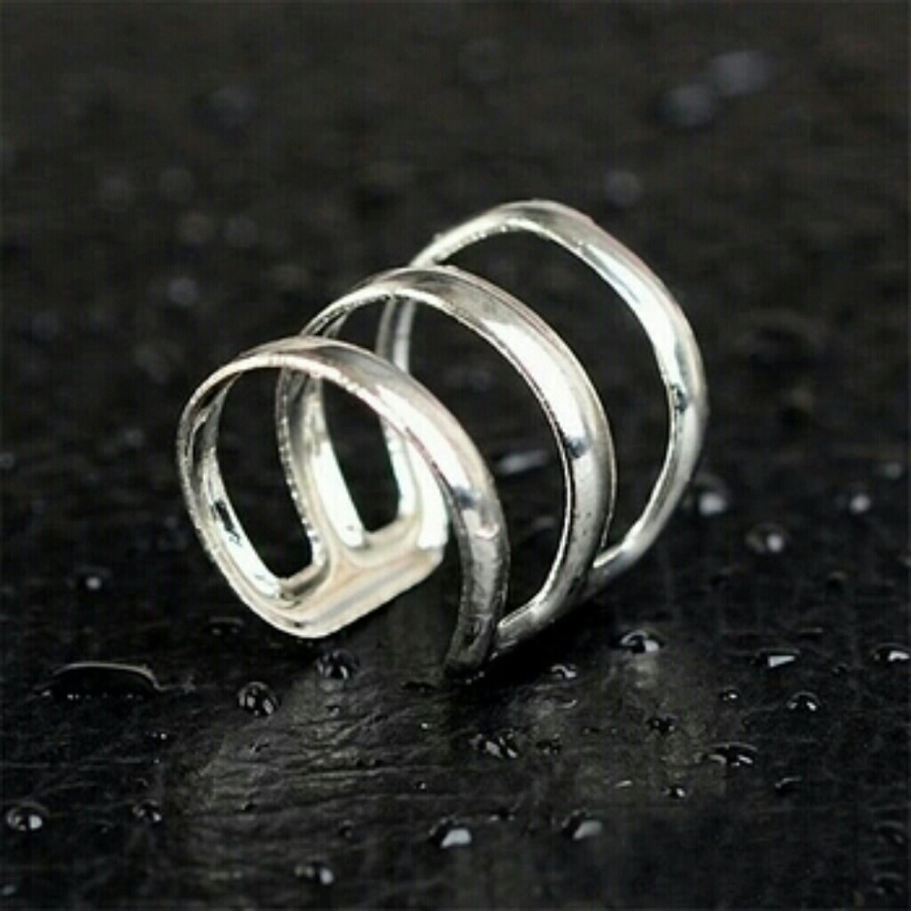 NEW! Set of 2 Silver & Gold Plated Cuff Earring - Picture 4 of 7