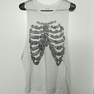 Express rib cage flowers top