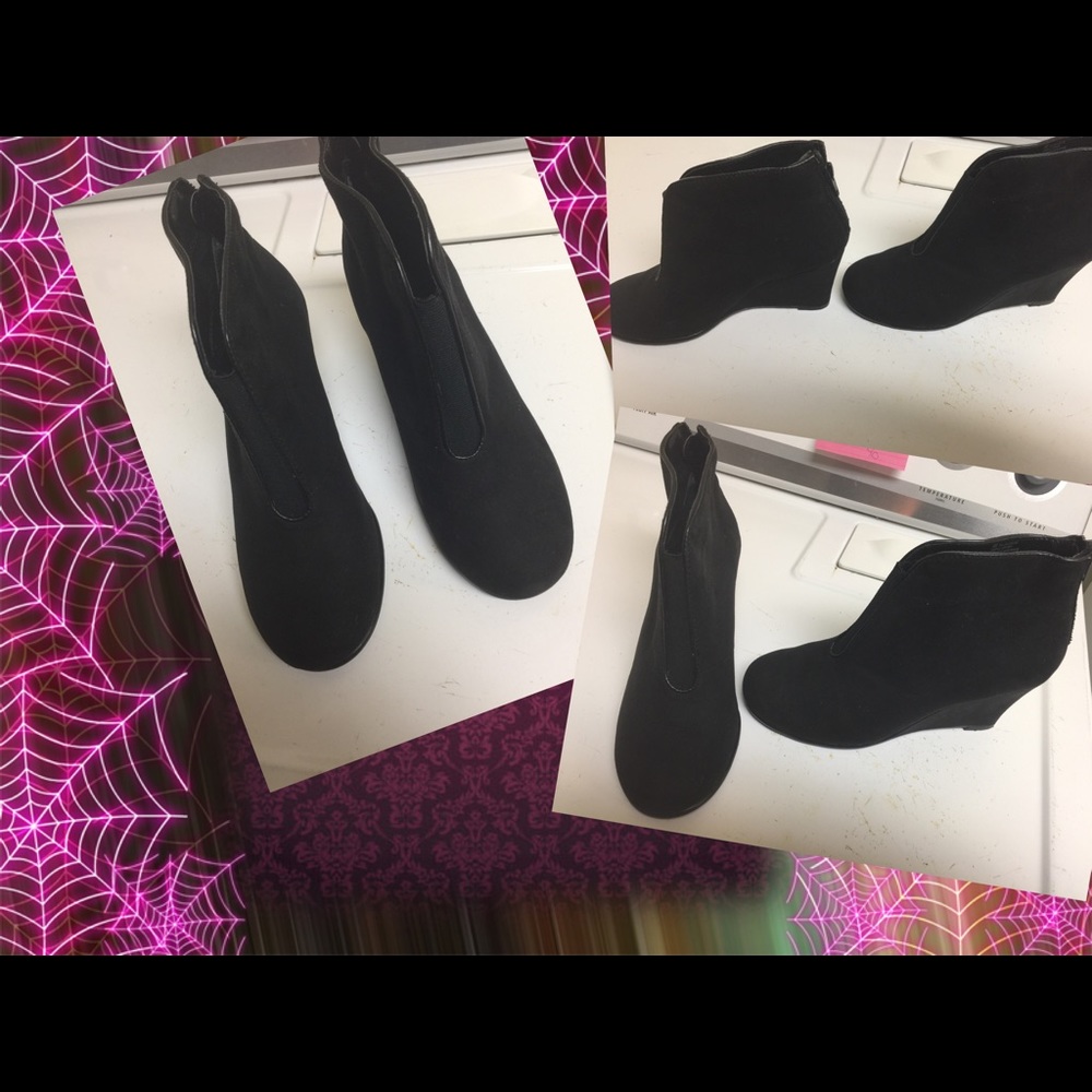 Black wedge booties