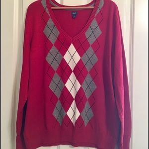 NWT, Red, Ivory & Gray Argyle v neck sweater, 2x.