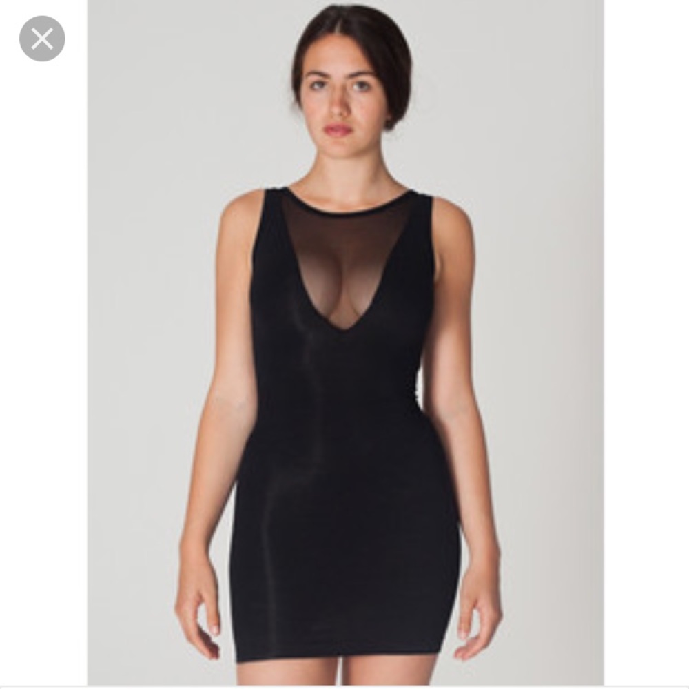 Sleeveless Gloria V Dress