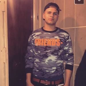 Meet your Posher, Ernest