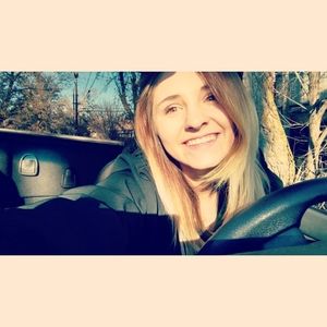 Meet your Posher, Kara