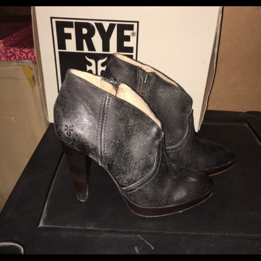 Frye Harlow distressed charcoal bootie.