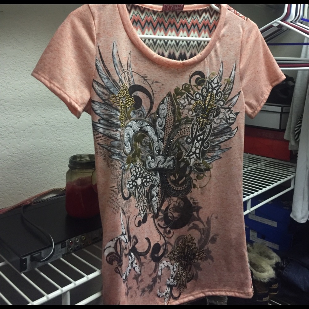 Fleur de lis t shirt