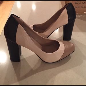 Banana Republic shoes