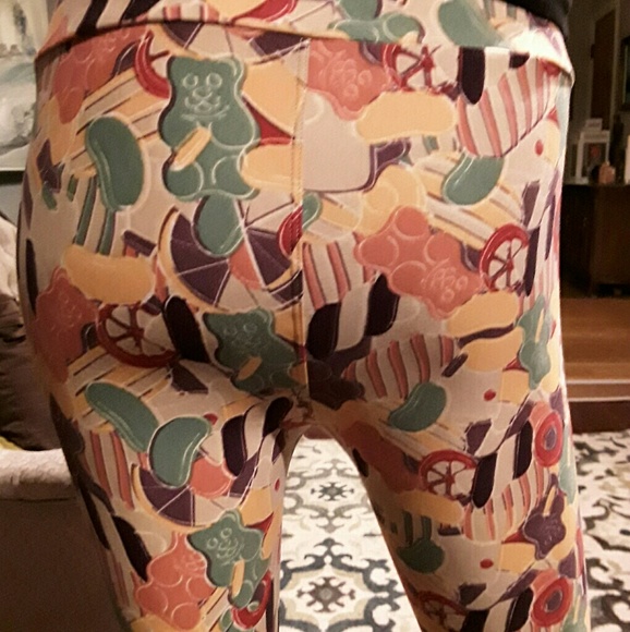 Lularoe Unicorn Rare Gummy Bear leggings - Picture 3 of 4