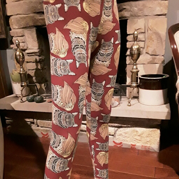 Lularoe Unicorn Rare Psychedelic Owl - Picture 4 of 4