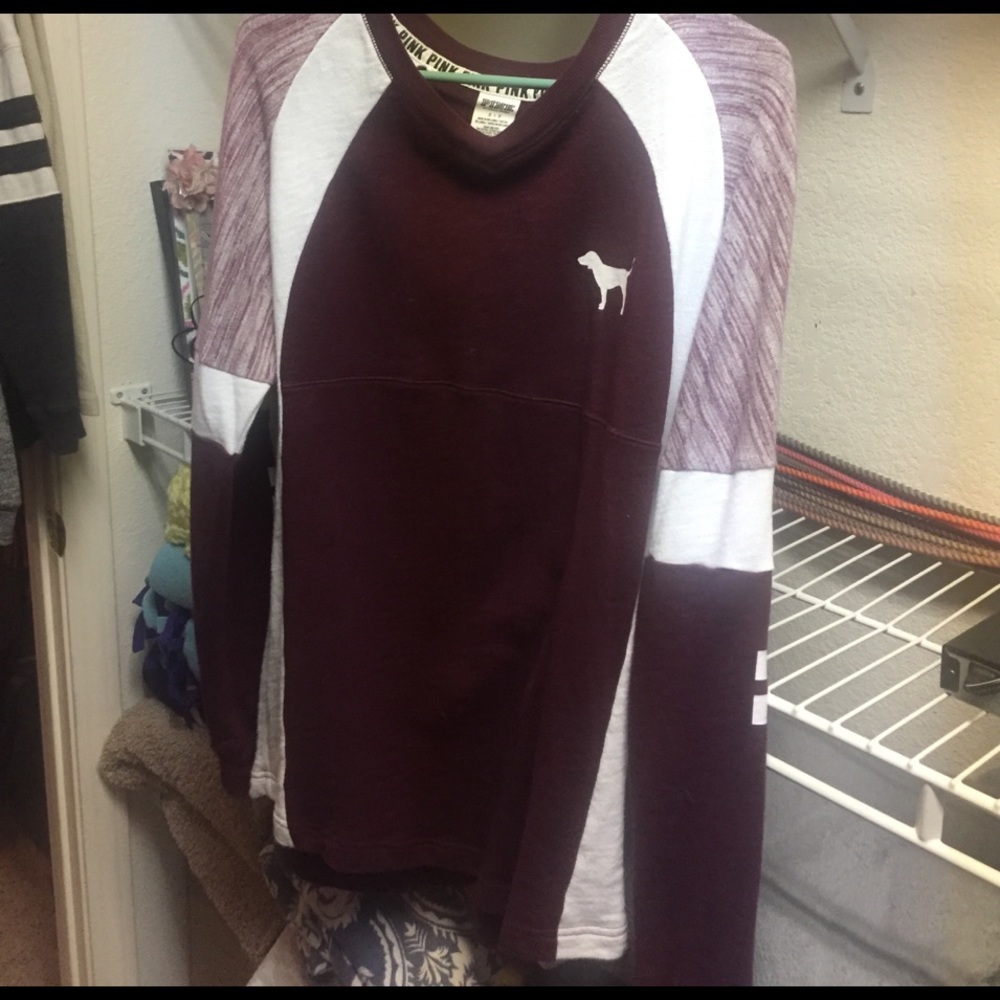 VS pink long sleeve sweater