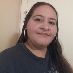 Meet your Posher, Gabriela