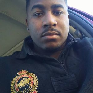 Meet your Posher, Carlos