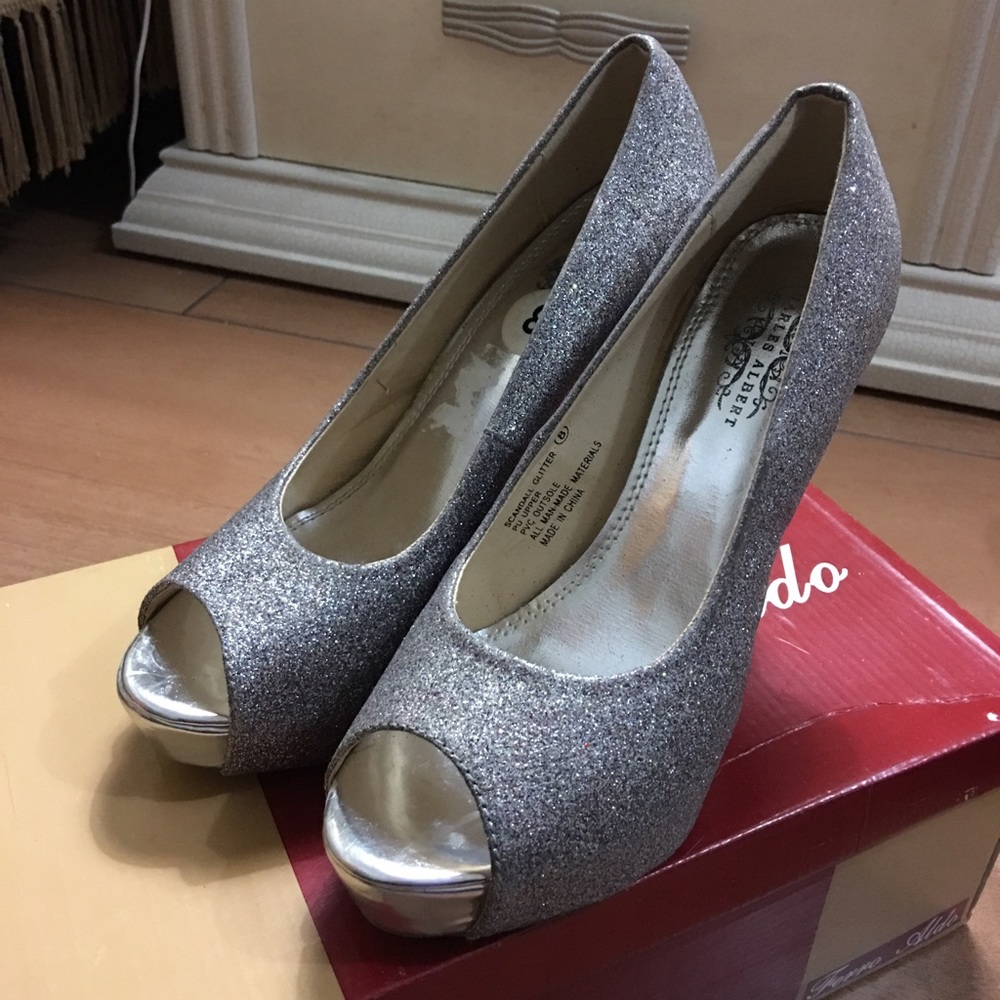Peeptoe pumps silver glitter heels size 8