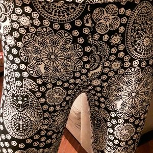 Lularoe Unicorn Rare Easter leggings