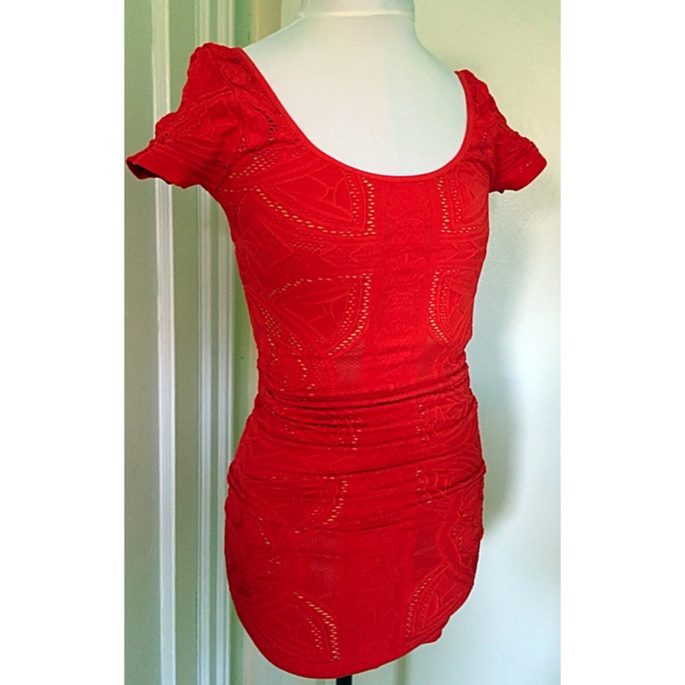 Bebe Floral Lace Double layer Dress