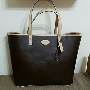 Coach tote.