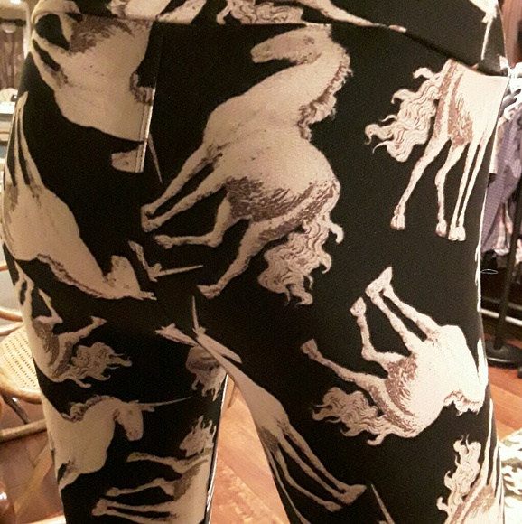 Lularoe Unicorn Rare. Literally Unicorn. - Picture 4 of 4