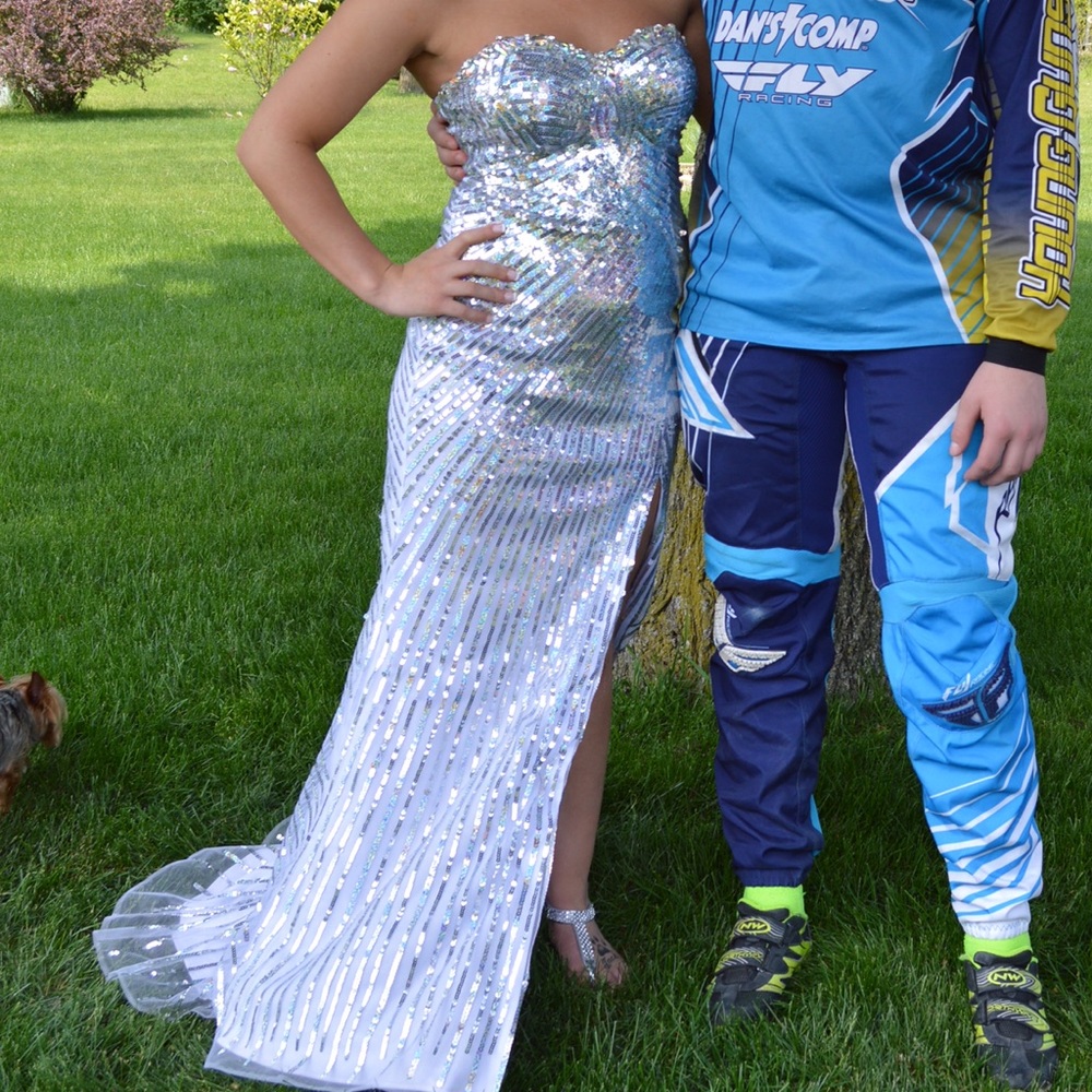 Prom dress