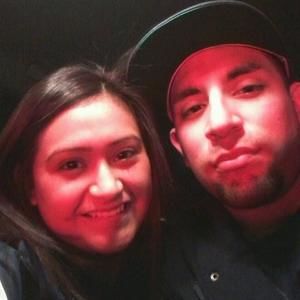 Meet your Posher, Leonor