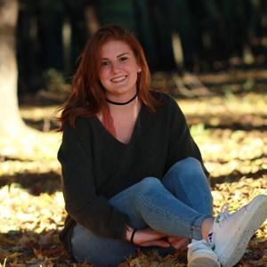 Meet your Posher, Olivia