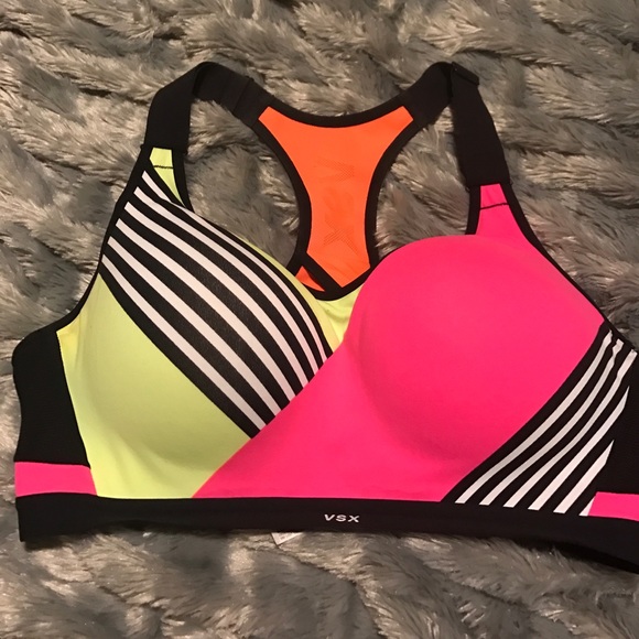 Victoria's Secret Other - Victoria's Secret sports bra size 36d