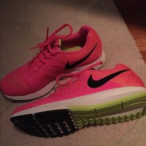 Women's Nike Sneakers