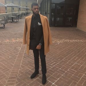 Meet your Posher, Isaiah