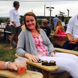 Meet your Posher, Olivia