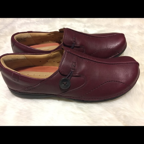 clarks un loop burgundy