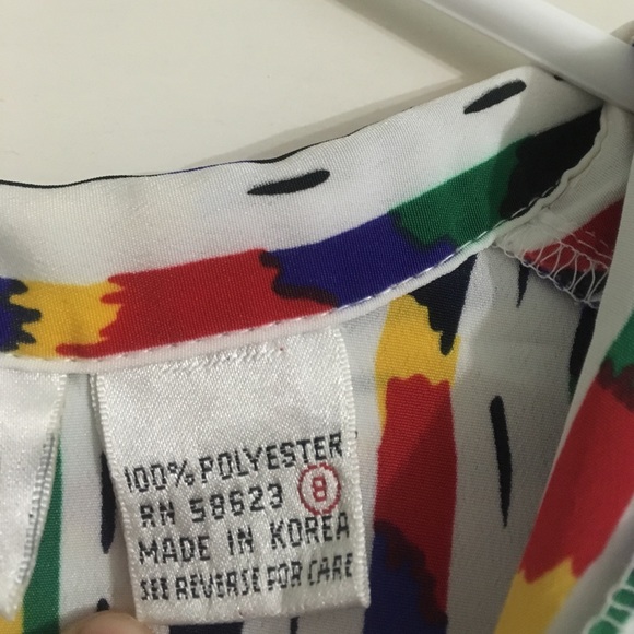 VIBRANT SHORT SLEEVE BUTTON UP TOP - Picture 4 of 5