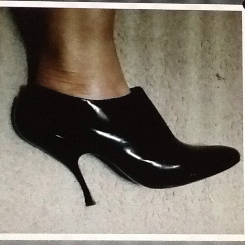 Miu Miu black patent booties size 8