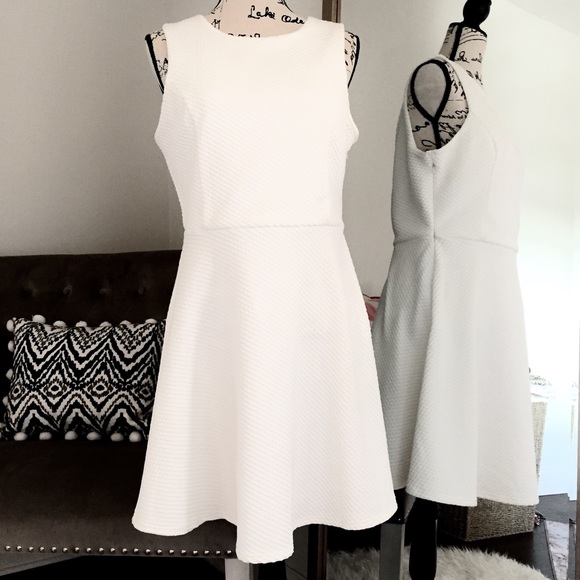 Dresses & Skirts - White skater dress
