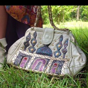 Vintage leather purse