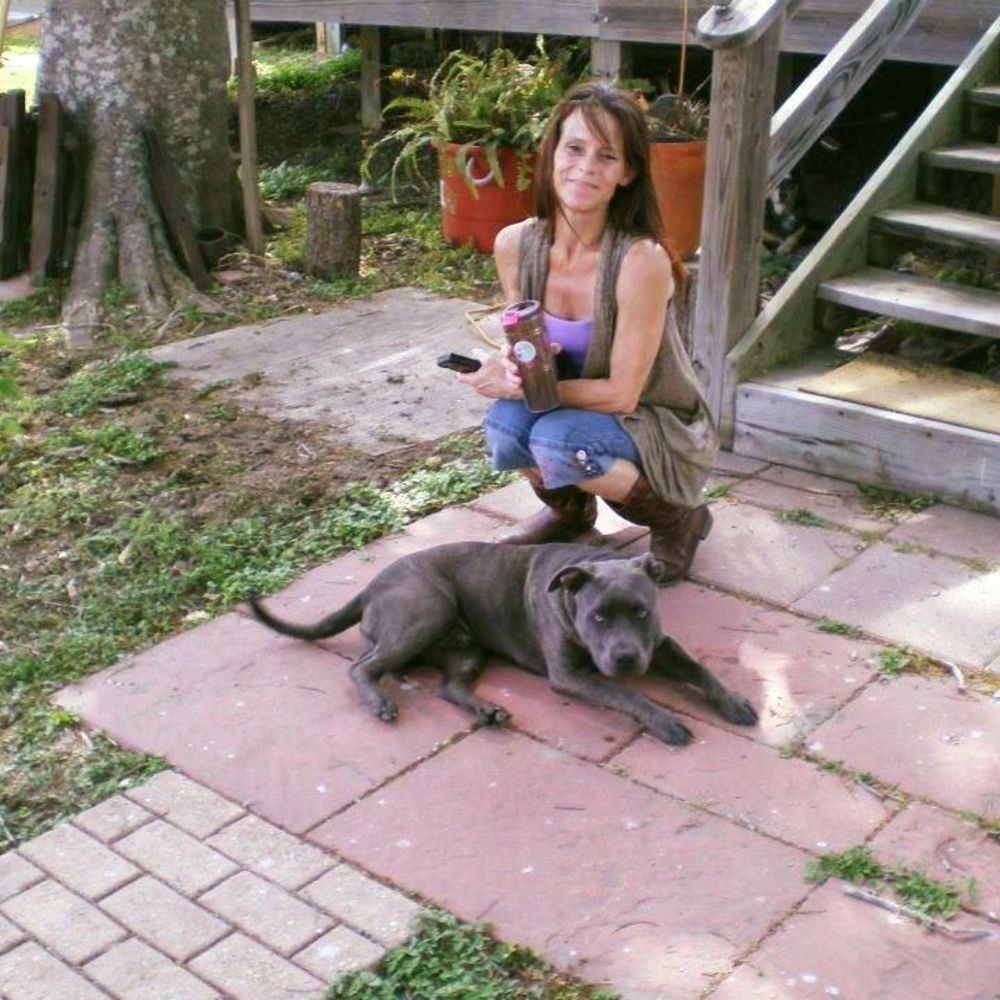 Meet your Posher, Pamela