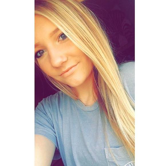 Meet your Posher, Hannah - Picture 1 of 1